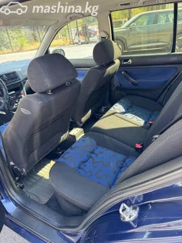 Volkswagen Golf IV 1.6 MT