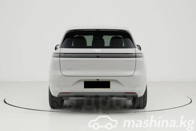 LiXiang L6 1.5hyb AT 4WD