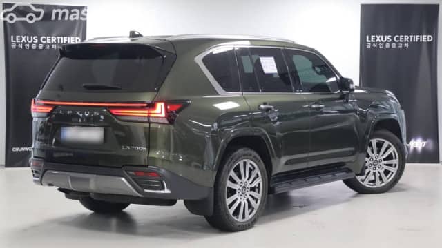 Lexus LX IV 700h 3.5hyb AT 4WD