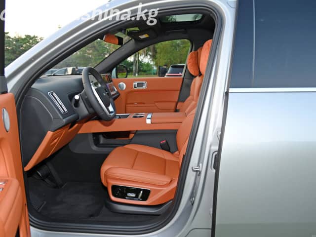 LiXiang L7 Рестайлинг 1.5hyb AT 4WD