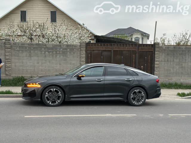 Kia K5 III 2.0 AT