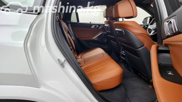 BMW X6 III (G06) Рестайлинг M60i 4.4 AT 4WD