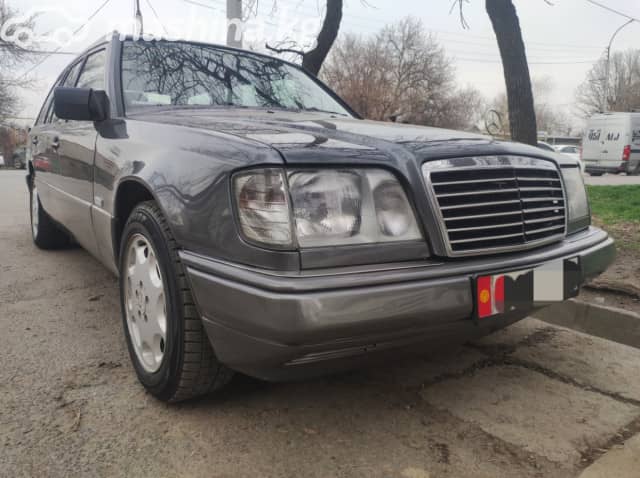 Mercedes-Benz E-Класс I (W124) 320 3.2 AT