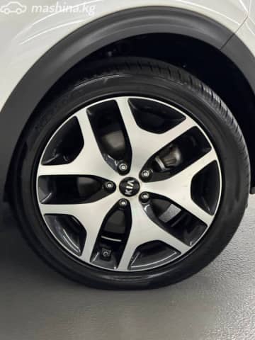 Kia Sportage IV Рестайлинг 2.0d AT 4WD
