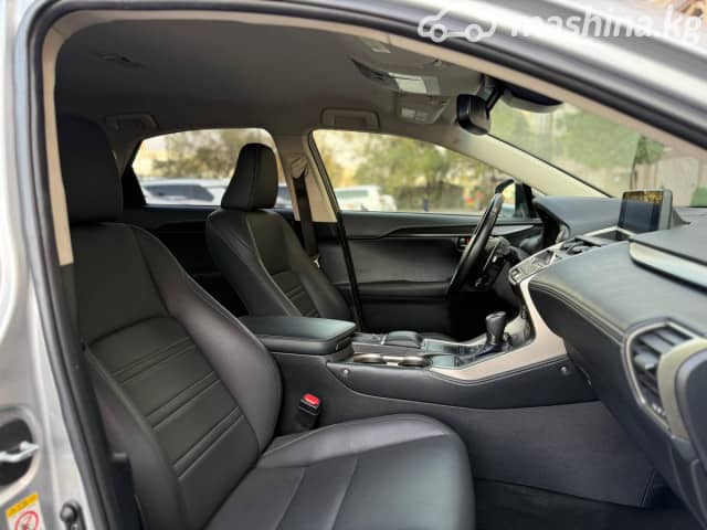 Lexus NX I Рестайлинг 300 2.0 AT