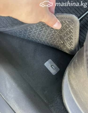 Kia K5 II 2.0 AT