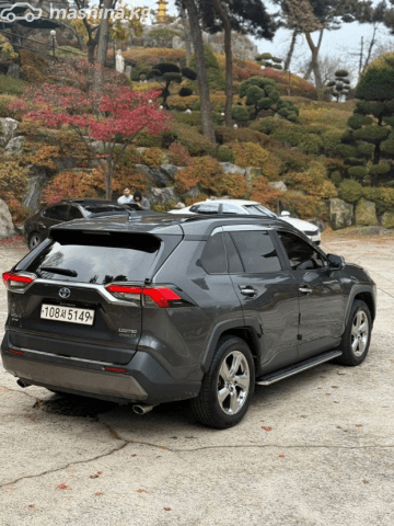 Toyota RAV4 V (XA50) 2.5hyb CVT 4WD