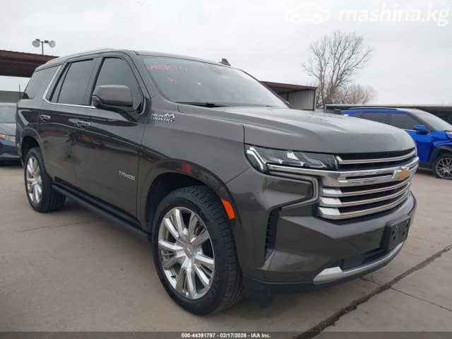 Chevrolet Tahoe V 6.2 AT