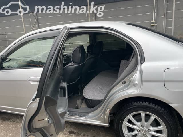 Honda Civic VII 1.5 AT
