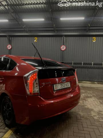 Toyota Prius III Рестайлинг (XW30) Plug-in Hybrid 1.8hyb AT