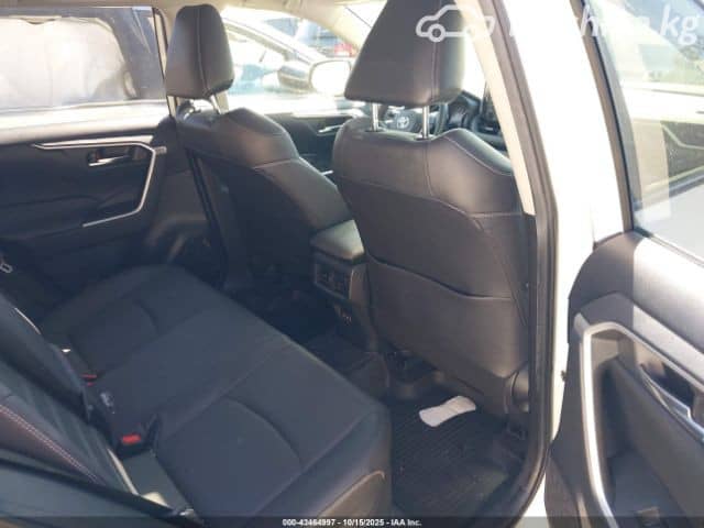 Toyota RAV4 V (XA50) 2.5hyb CVT 4WD