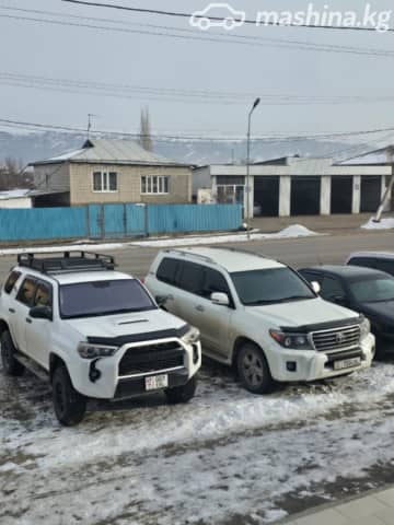 Toyota 4Runner V Рестайлинг 4.0 AT