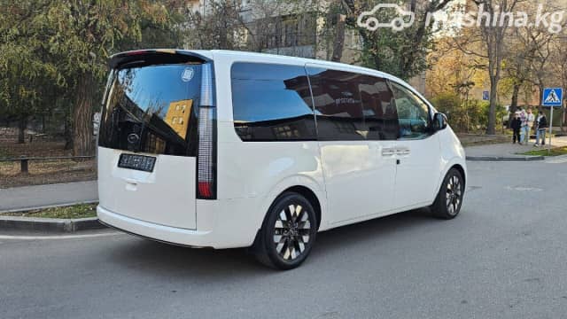 Hyundai Staria 3.5 AT