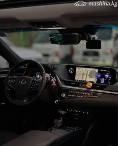 Lexus ES VII 300h 2.5hyb CVT