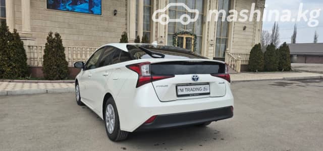 Toyota Prius IV Рестайлинг (XW50) 1.8hyb AT