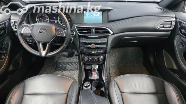 Infiniti Q30 2.0 AMT