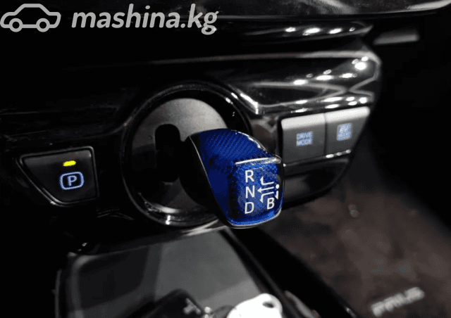 Toyota Prius IV Рестайлинг (XW50) 1.8hyb AT