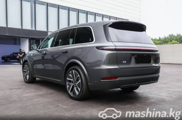 LiXiang L9 Рестайлинг 1.5hyb AT 4WD
