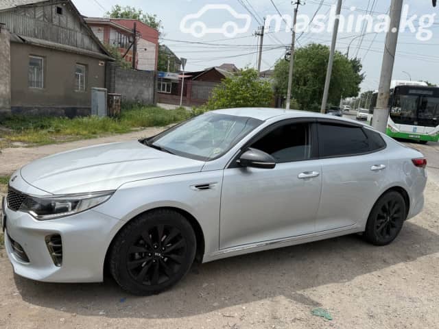 Kia K5 II 2.0 AT