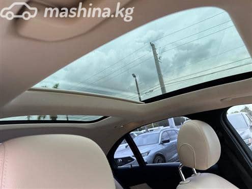 Mercedes-Benz C-Класс IV (W205) Рестайлинг 300 L 2.0 AT