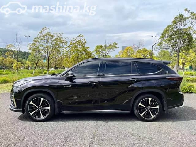 Toyota Crown Kluger 2.5hyb AT 4WD