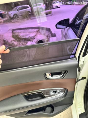 Kia K5 II 2.0 AT
