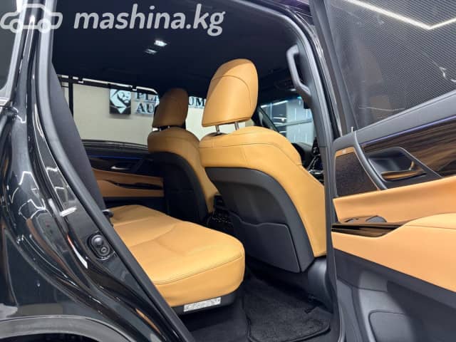 Lexus LX IV 700h 3.5hyb AT 4WD