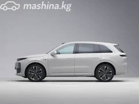 LiXiang L6 1.5hyb AT 4WD