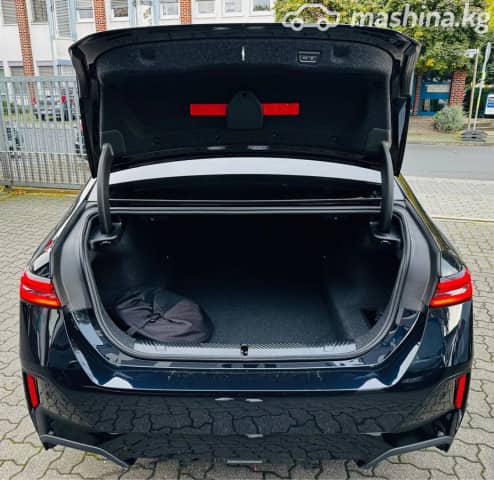BMW 5 серии VIII (G60/G61/G68) 530e xDrive 2.0hyb AT 4WD