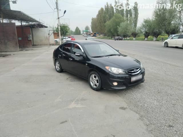 Hyundai Avante IV 1.6 MT