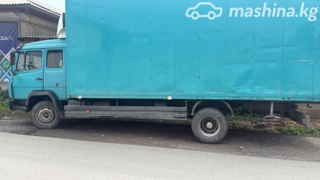 Mercedes-Benz Фургон (4х2)
