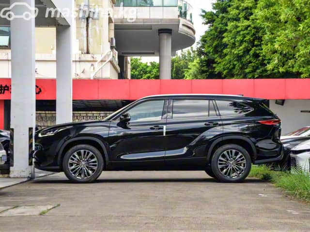 Toyota Highlander IV (U70) 2.4 AT