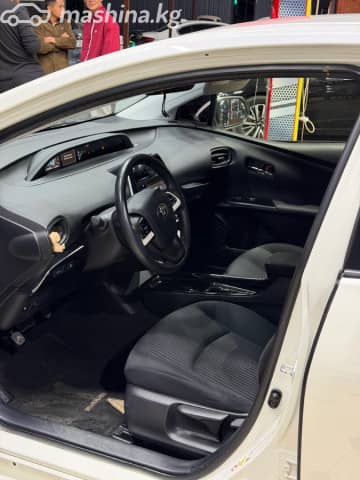 Toyota Prius IV (XW50) 1.8hyb CVT