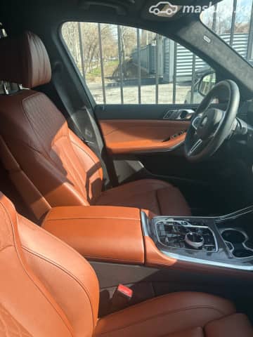 BMW X7 I (G07) Рестайлинг M60i 4.4 AT 4WD