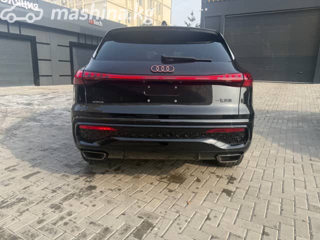 Audi Q5 III 40 TFSI 2.0 AMT 4WD