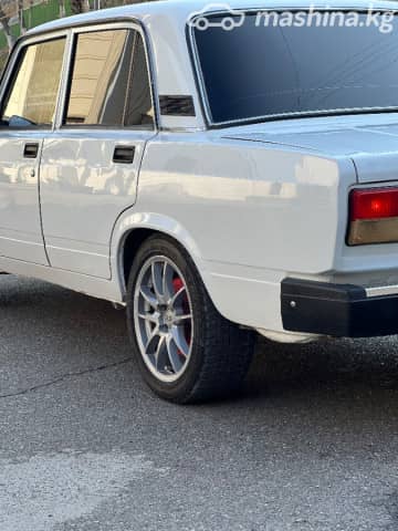 ВАЗ (Lada) 2107 21074-20 1.6 MT