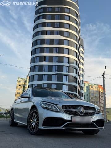 Mercedes-Benz C-Класс IV (W205) Рестайлинг 300 2.0 AT 4WD