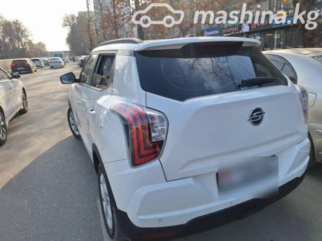SsangYong Tivoli I Рестайлинг 1.5 AT