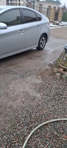 Toyota Prius III Рестайлинг (XW30) Plug-in Hybrid 1.8hyb AT