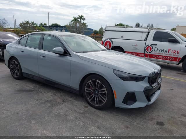BMW 5 серии VIII (G60/G61/G68) 540i xDrive 3.0 AT 4WD
