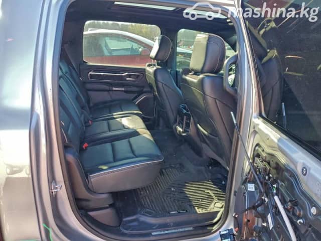 RAM 1500 V Quad Cab 5.7 AT 4WD