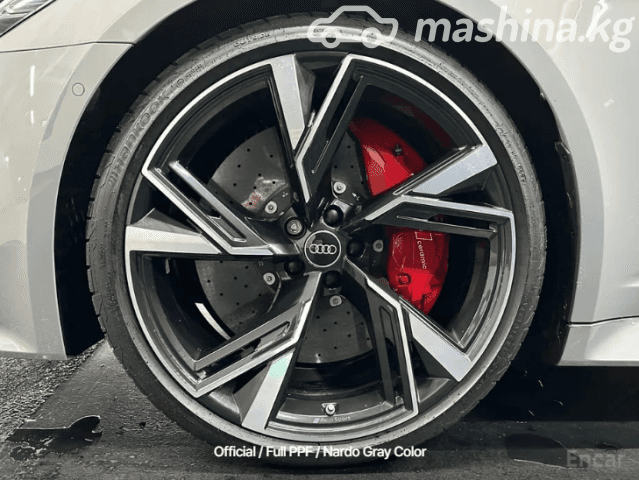 Audi RS 6 IV (C8) 4.0 AT 4WD