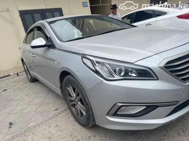 Hyundai Sonata VII (LF) LPi 2.0 AT
