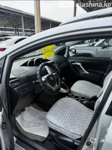 Toyota Verso I 1.6 MT