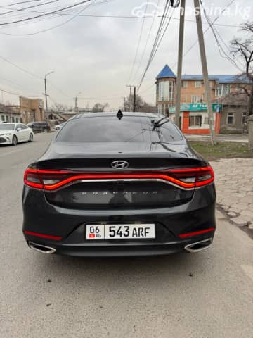 Hyundai Grandeur VI 3.0 AT