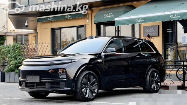 LiXiang L7 Рестайлинг 1.5hyb AT 4WD