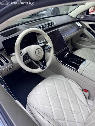 Mercedes-Benz Maybach S-Класс II (Z223) 580 4.0 AT 4WD
