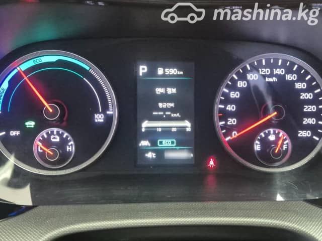 Kia K5 III 2.0hyb AT