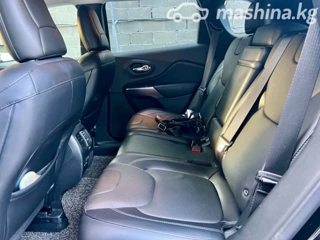 Jeep Cherokee V (KL) 2.4 AT 4WD