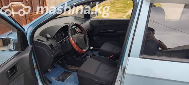 Hyundai Getz I Рестайлинг 1.4 MT